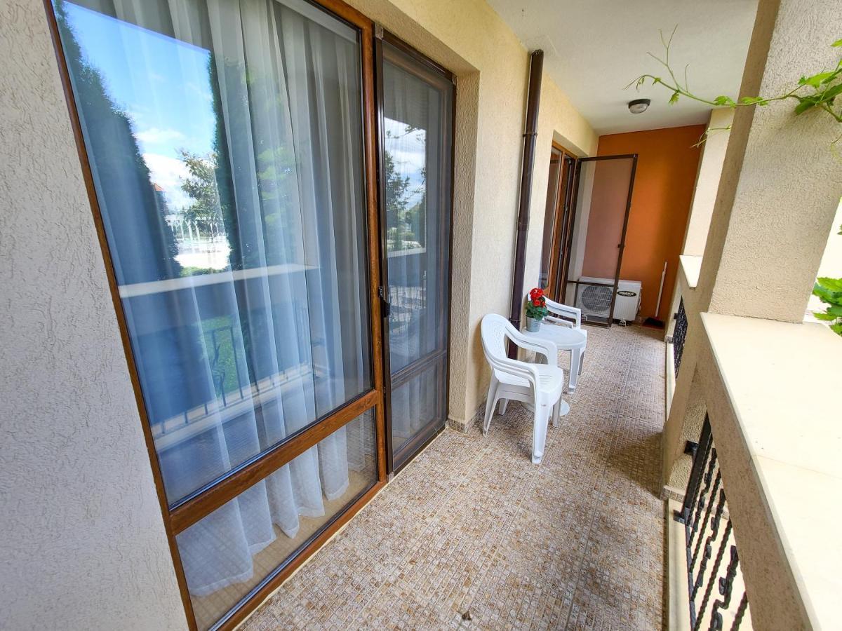 Prestige Fort Aparthotel - Private Apartment-Bsr Sveti Vlas Eksteriør bilde